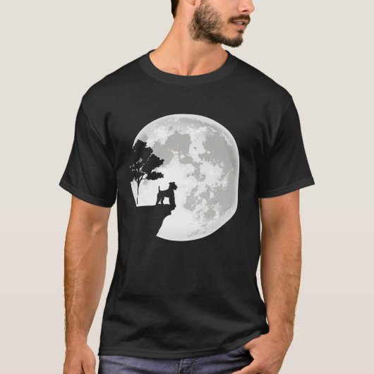 Airedale Terrier Dog Breed Moon Halloween Apparel Tシャツ (正面)
