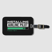Airline PIlot Loading Funny Pilot Student ラゲッジタグ (正面横)