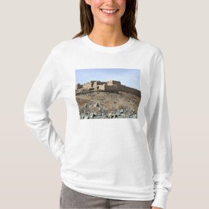 Akbar Khの村の強化された混合物 Tシャツ