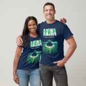 AKIRAの緑の日本サイバーパンク都市大爆発 ジョークグッズ Tシャツ (ユニセックス)