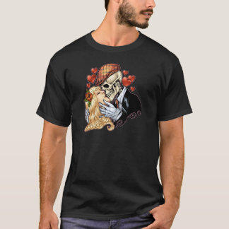 Alリオによるハートそしてバラを持つスカルのキス Tシャツ