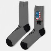 Alaska and Bear Silhouette, US Flag ソックス (左)