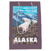AlaskaMountainのヤギのヴィンテージ旅行ポスター ミディアムペーパーバッグ (正面)