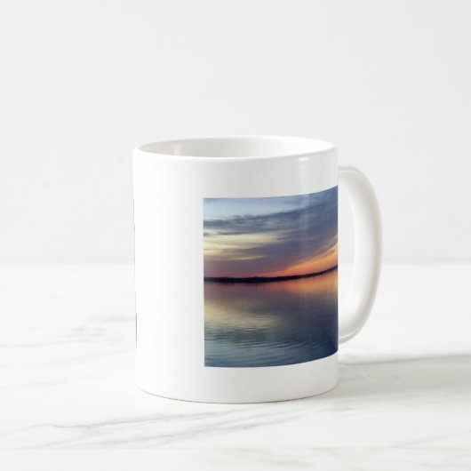 Alburghからの湖のChamplainの日没、VT コーヒーマグカップ (正面右)