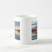 Alburghからの湖のChamplainの日没、VT コーヒーマグカップ (中央)