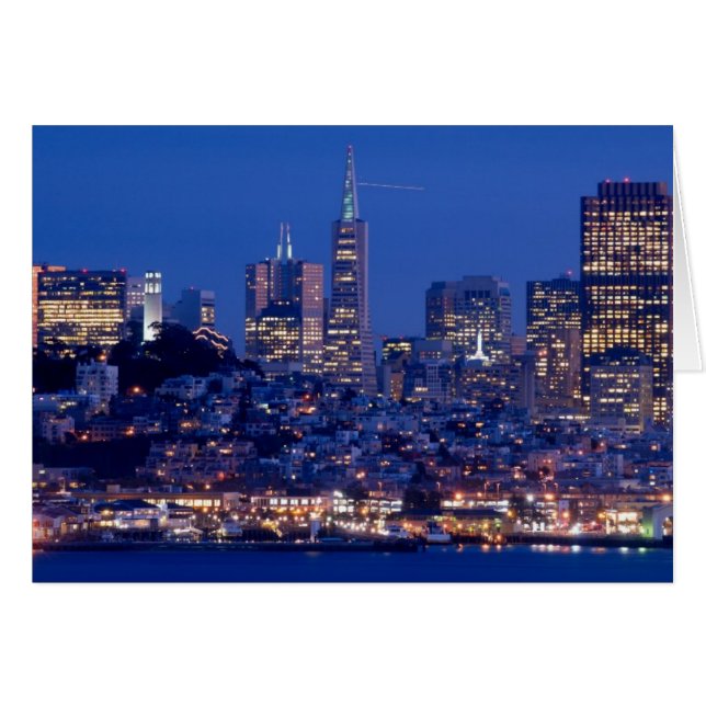 Alcatrazの刑務所の屋根から取られる (正面横)