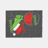 Alcohol &amp; Tails Drink Drank Drunk! Funny Chris フリースブランケット (正面(横))