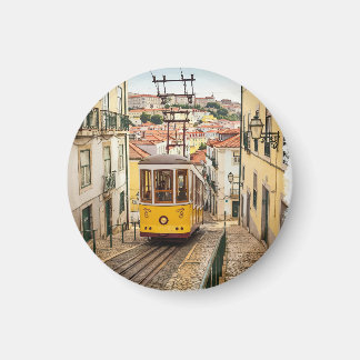 Alfama, Lisboa - Portugal - Tram マグネット