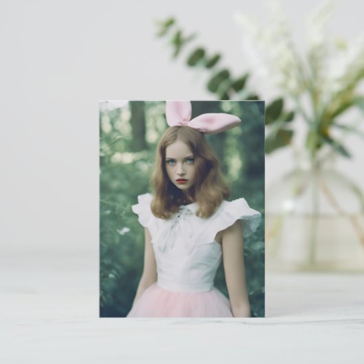 Alice in the Forestのファッション期限切れフィルムフォト ポストカード (スタンド正面)