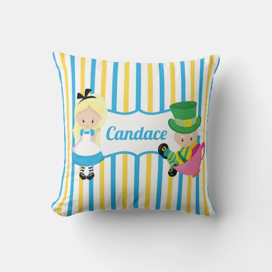 Alice in Wonderlandかわいいキッズモノグラムブルーイエロー クッション (正面)