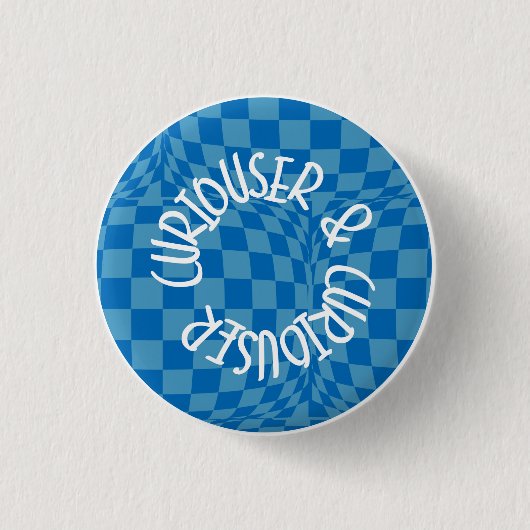 Alice in Wonderland Badge - Curiouser & Curiouser 缶バッジ (正面)