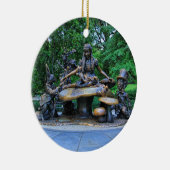 Alice in Wonderland - Central Park NYC #2 セラミックオーナメント (右)