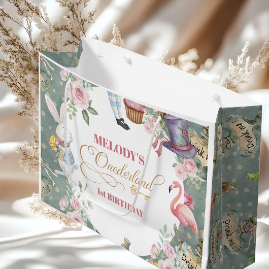 Alice in Wonderland Vintage 1st birthday ラージペーパーバッグ