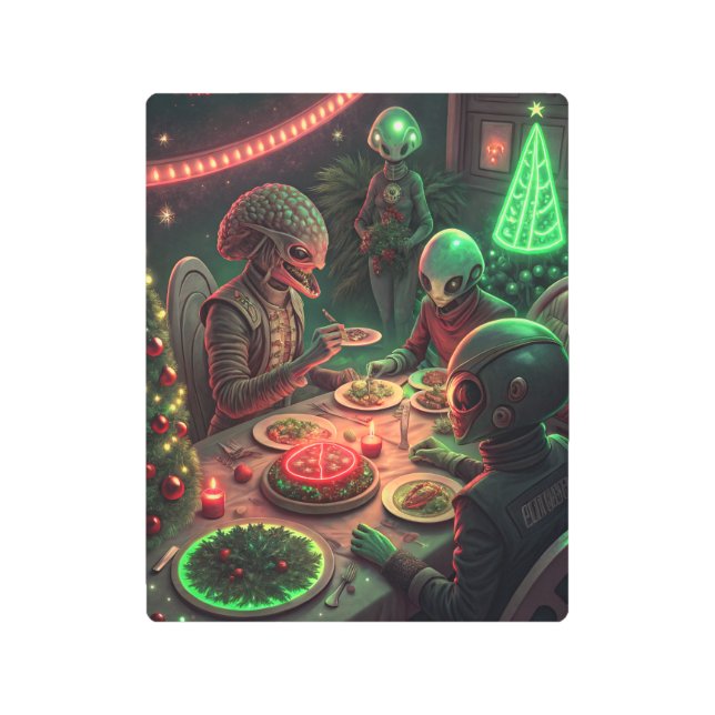 Alien Feast | Weird Sci-Fi Christmas Art メタルプリント (正面)