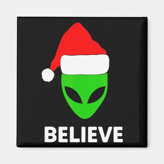 Alien Green Face Christmas Santa Hat Believe  マグネット (正面)