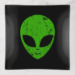 alien green head ufo science fiction extraterrestr トリンケットトレー<br><div class="desc">alien green head ufo science fiction extraterrestrial grunge smile face</div>