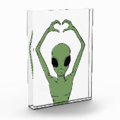 Alien Heart Pose フォトブロック (左)