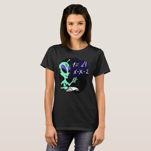 Alien Studying Solving Math Science Physics Equati Tシャツ (正面フル)