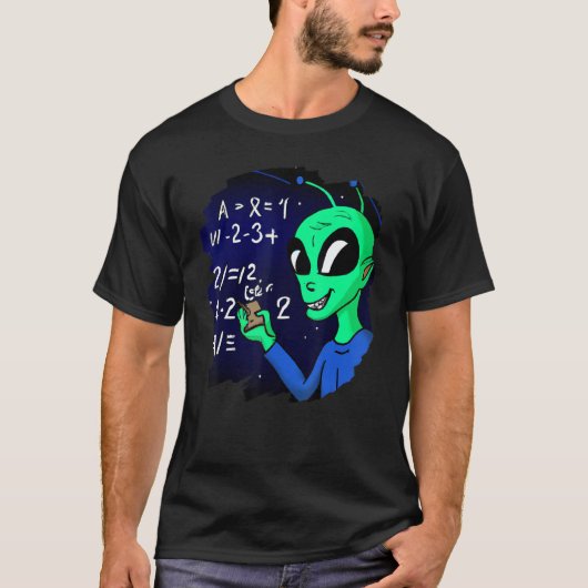 Alien Studying Solving Math Science Physics Equati Tシャツ (正面)