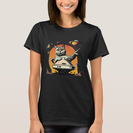 Alien UFO  Weird Cat Tシャツ (正面)