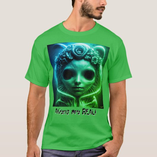 Aliens are REAL! Tシャツ (正面)