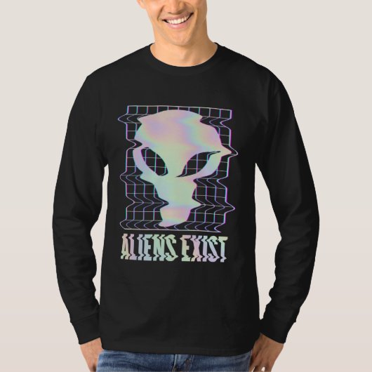 Aliens Exist Indie Aesthetic Glitch Alien UFO Retr Tシャツ (正面)
