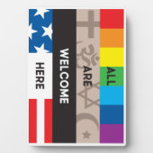 All Are Welcome Here Easel Sign 7x5 plue フォトプラーク (正面)