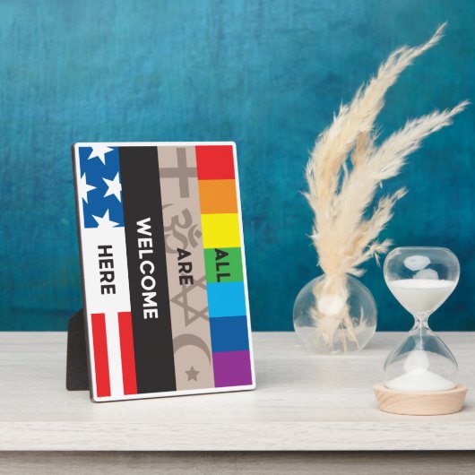 All Are Welcome Here Easel Sign 7x5 plue フォトプラーク (側面)