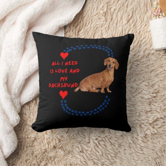 All I Need Is Love and My Dachshund Throw Pillow クッション (ブランケット)