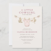 All in One Little Cowgirl Clothesline Baby Shower 招待状 (正面)