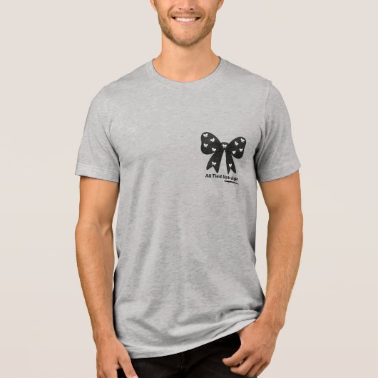 All Tied Up In Style – Chic Minimalist Bow T-Shirt トライブレンドTシャツ (正面)