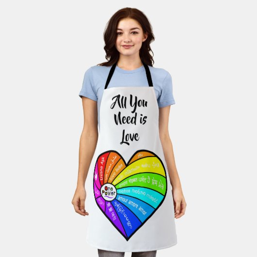 All You Need is Love エプロン (着用した状態)