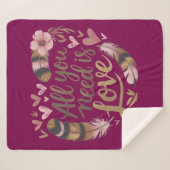 All You Need Is Love – A Gentle Boho Whisper シェルパブランケット (正面(横))