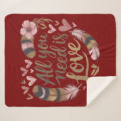 All You Need Is Love – A Gentle Boho Whisper シェルパブランケット (正面(横))