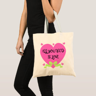 All You Need Is Love – Valentine Heart Design トートバッグ