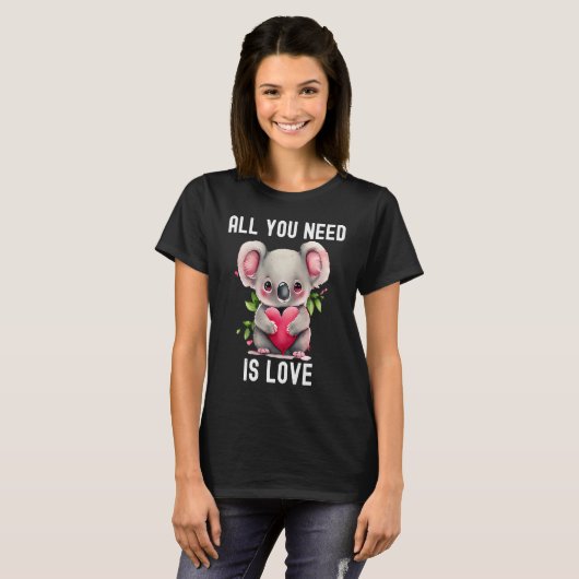 All you need is love with heart Koala Valentine's  Tシャツ (正面フル)