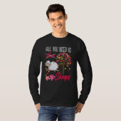 All You Need Is Sheeps Valentine's Day Hearts Farm Tシャツ (正面フル)