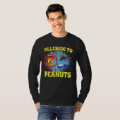 Allergic To Peanuts Weird Silly Oddly Specific Jok Tシャツ (正面フル)