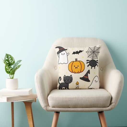 Almofada fofa com desenho Happy Halloween クッション (椅子)