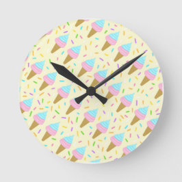Almofada fofa com estampa contínua de sorvetes ラウンド壁時計