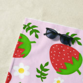 Almofada fofa design contínuo morangos fundo rosa ビーチタオル (インサイチュ)