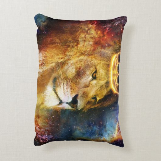 Almofada Retangular Leão de Judá Cósmico アクセントクッション (裏面(縦))