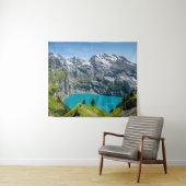 Alpine lake Oeschinensee in Switzerland タペストリー (インサイチュ(横))