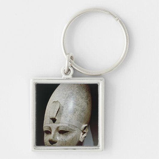 AlQurnahからのAmenhotep IIIの巨大な頭部、 キーホルダー (正面)