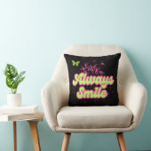 Always Smile Inspirational Throw Pillow クッション (椅子)