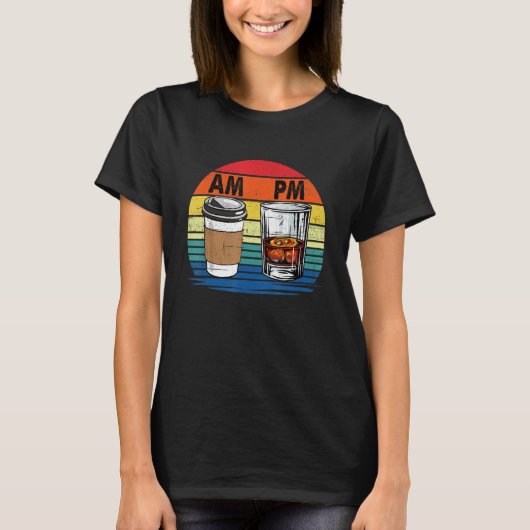 AMコーヒーPMウィスキー飲み男性女性 Tシャツ (正面)