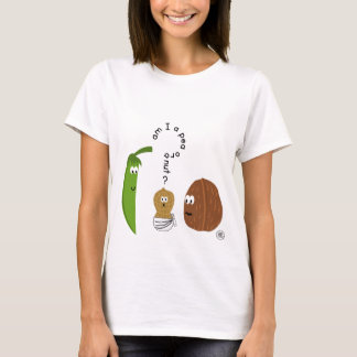 Am I a pea or a nut? Funny for a cute baby peanut! Tシャツ