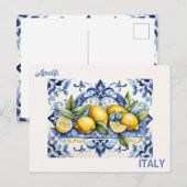 Amalfi Italyの青いタイトルとレモン ポストカード (正面/裏面)