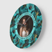 Amaryllis Flower Happy Birthday Gift For Mom ラージ壁時計 (傾斜)