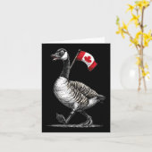Amazing Goose Graphic For Canada Lovers  カード (黄色い花)
